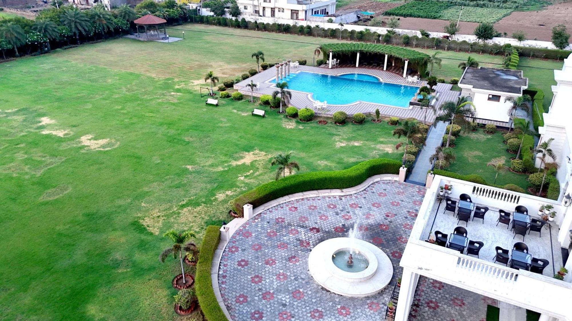 Umaid Farm Resort- A Legancy Vintage Stay In Jaipur Eksteriør bilde