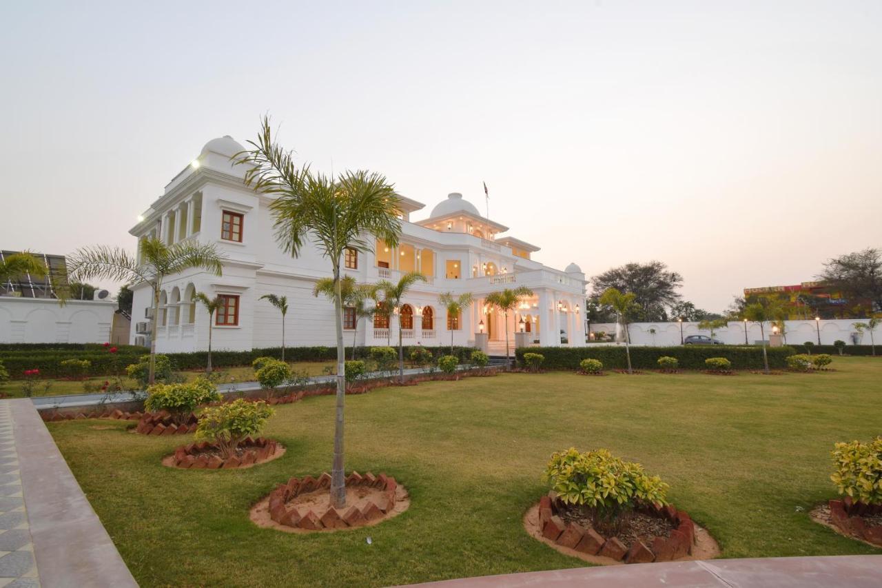 Umaid Farm Resort- A Legancy Vintage Stay In Jaipur Eksteriør bilde